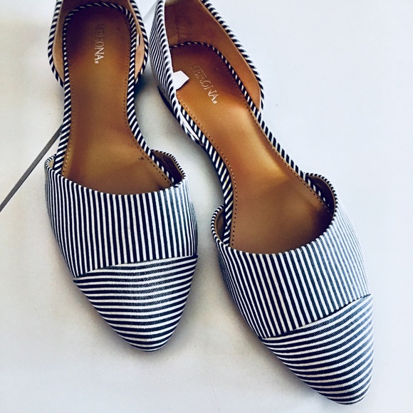 Merona Shoes - Charcoal/Navy and White Striped Flats like New!